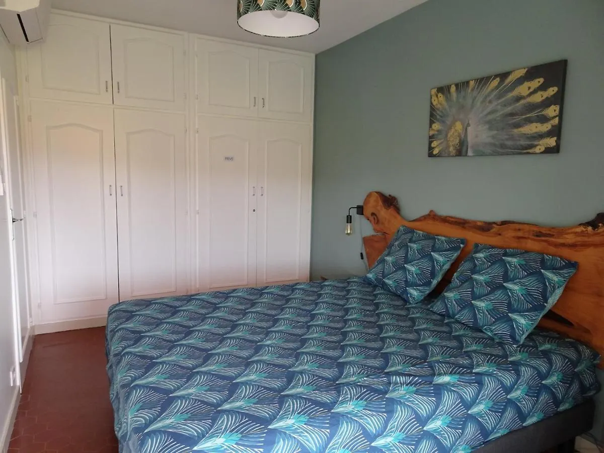T3 150 m de la plage, climatisation, piscine et parking privatif - Le Lavandou France